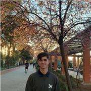 Estudiante con nivel alto de inglés (C1) ofrece clases para niños